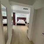 L&c Platinum Năvodari