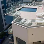 L&c Platinum شقة Năvodari