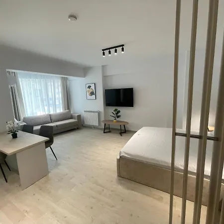 L&c Platinum Apartment *
