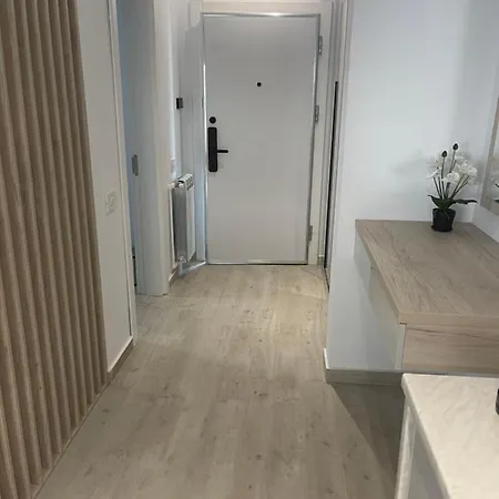 L&c Platinum Năvodari