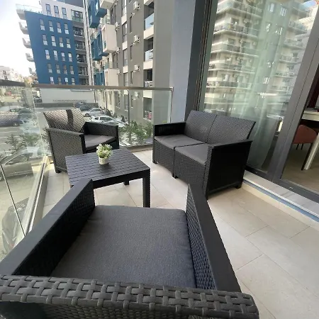 L&c Platinum 公寓 *