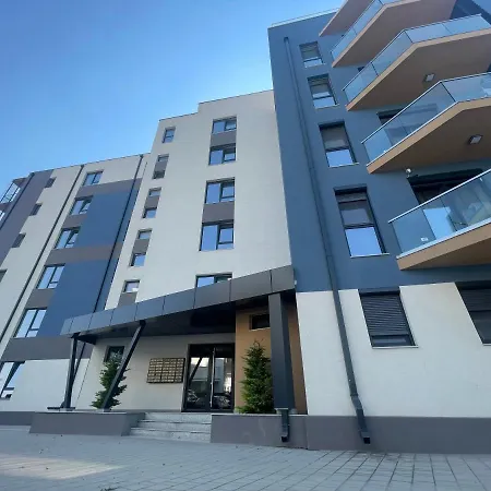 L&c Platinum * Năvodari
